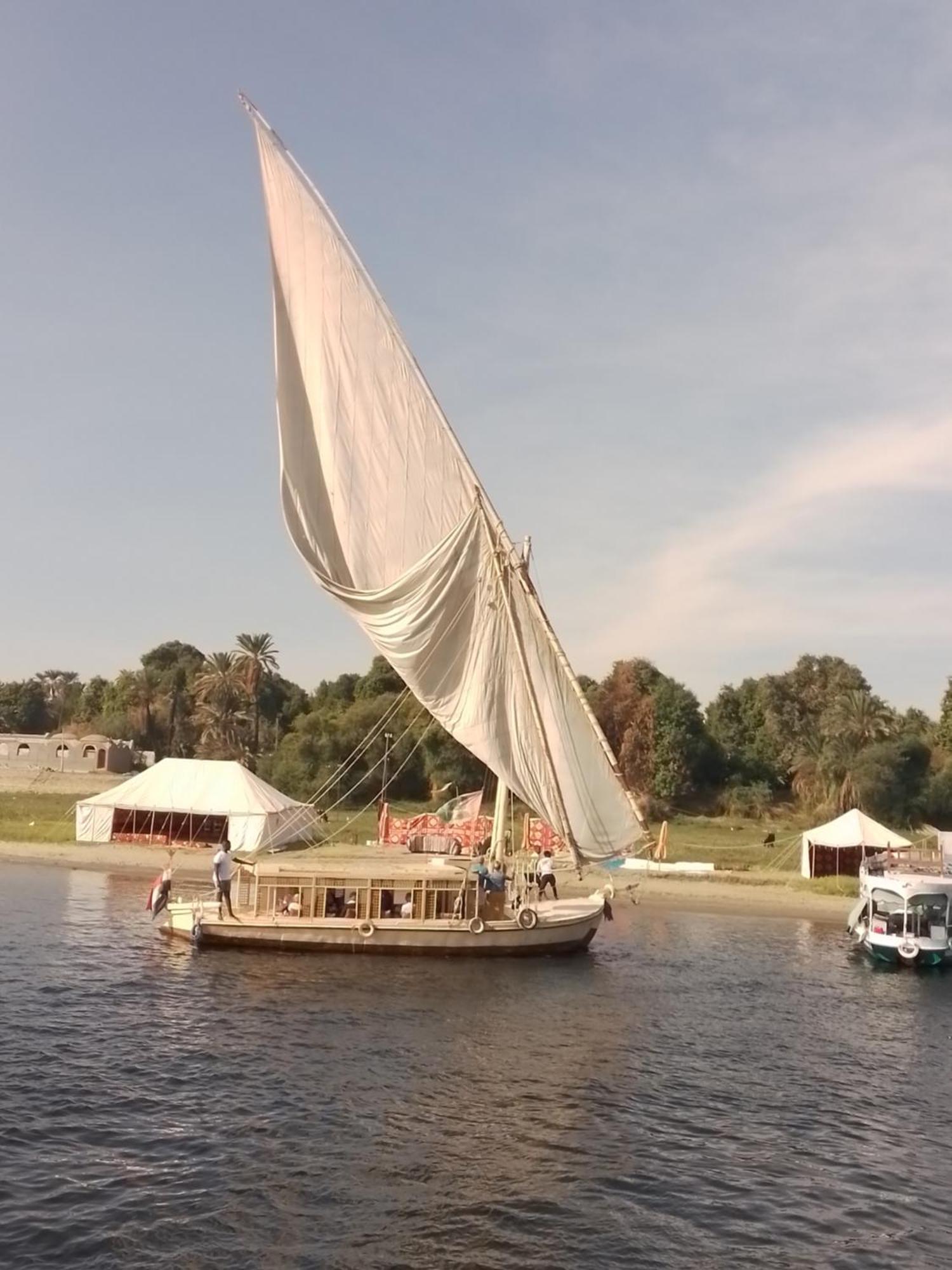 Sailing Spirit Hotel Aswan Exterior photo