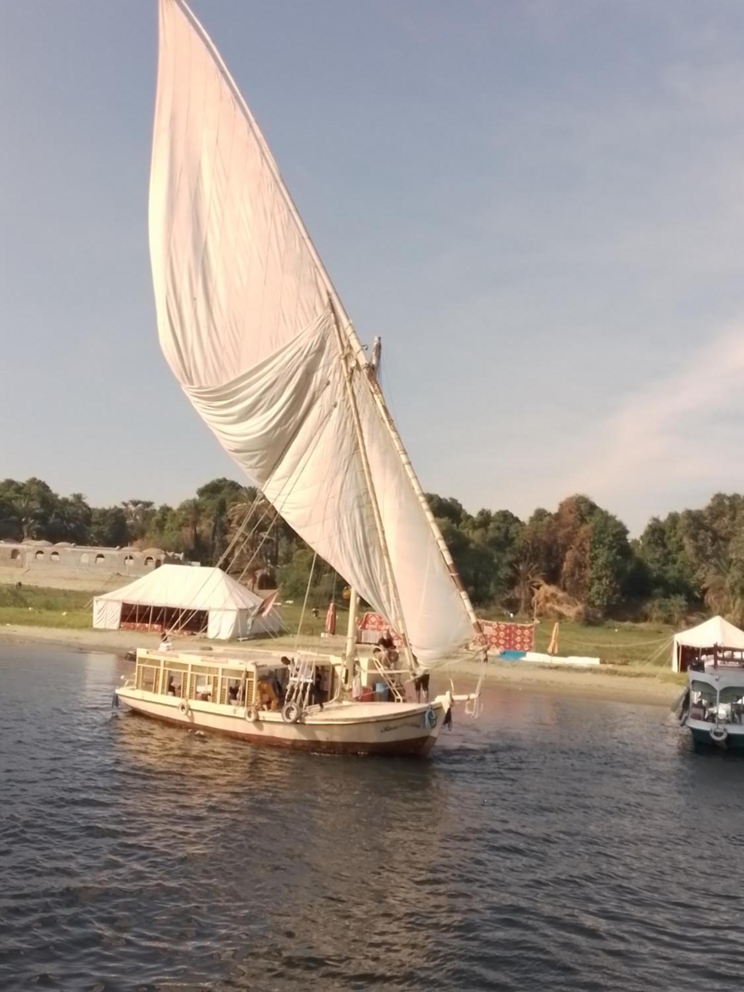 Sailing Spirit Hotel Aswan Exterior photo